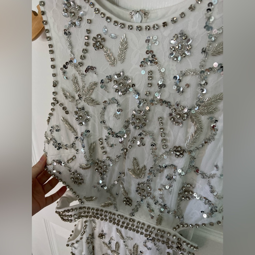 Mac Duggal NWOT Beaded High Neck Cut Out Column Dress 4 - Picture 7 of 11